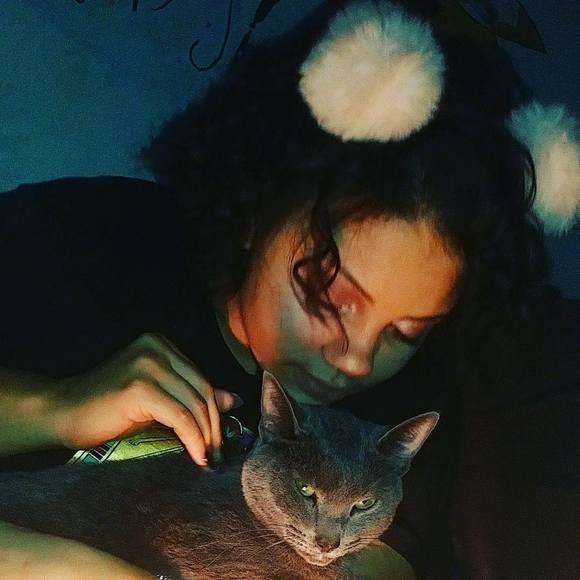 Meet your Posher, Asia - Picture 1 of 1